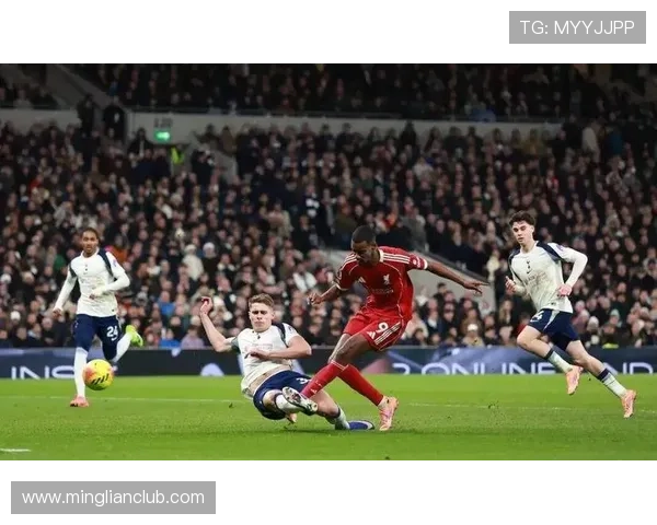 伊萨克在利物浦表现不佳触球射门数据显著下降对比纽卡分析